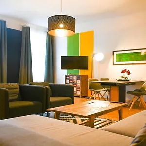 Exclusive Schönbrunn Apartment