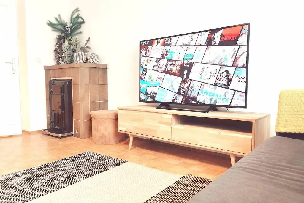 Apartment Ferienwohnung Symphony - Tram Station To The Opera 1 Min Away Wien