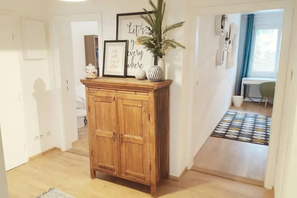 Ferienwohnung Symphony - Tram Station To The Opera 1 Min Away Wien Apartment
